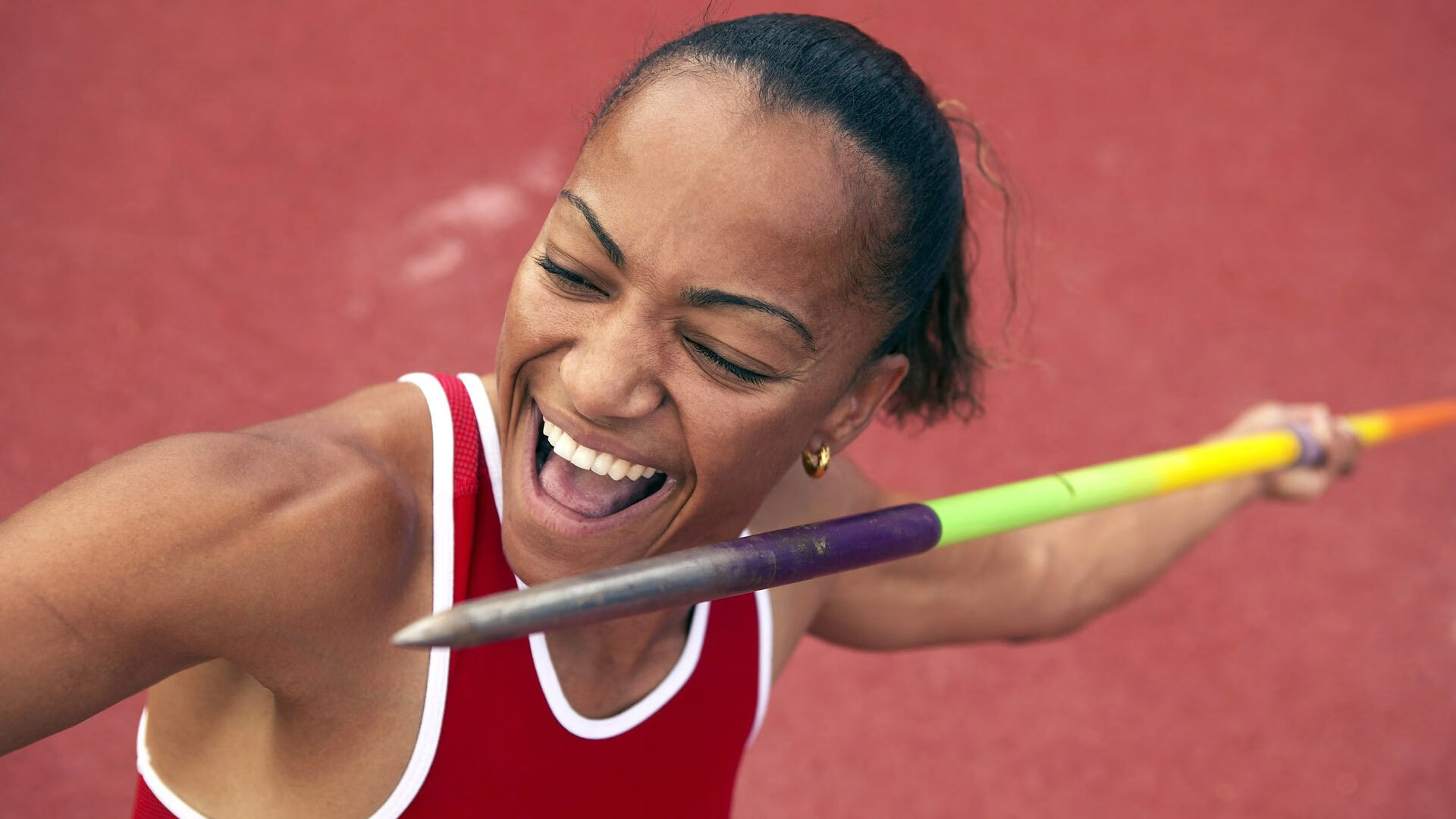 远射“星光闪耀”：足球场上的绝妙远射集锦，足球精彩远射视频