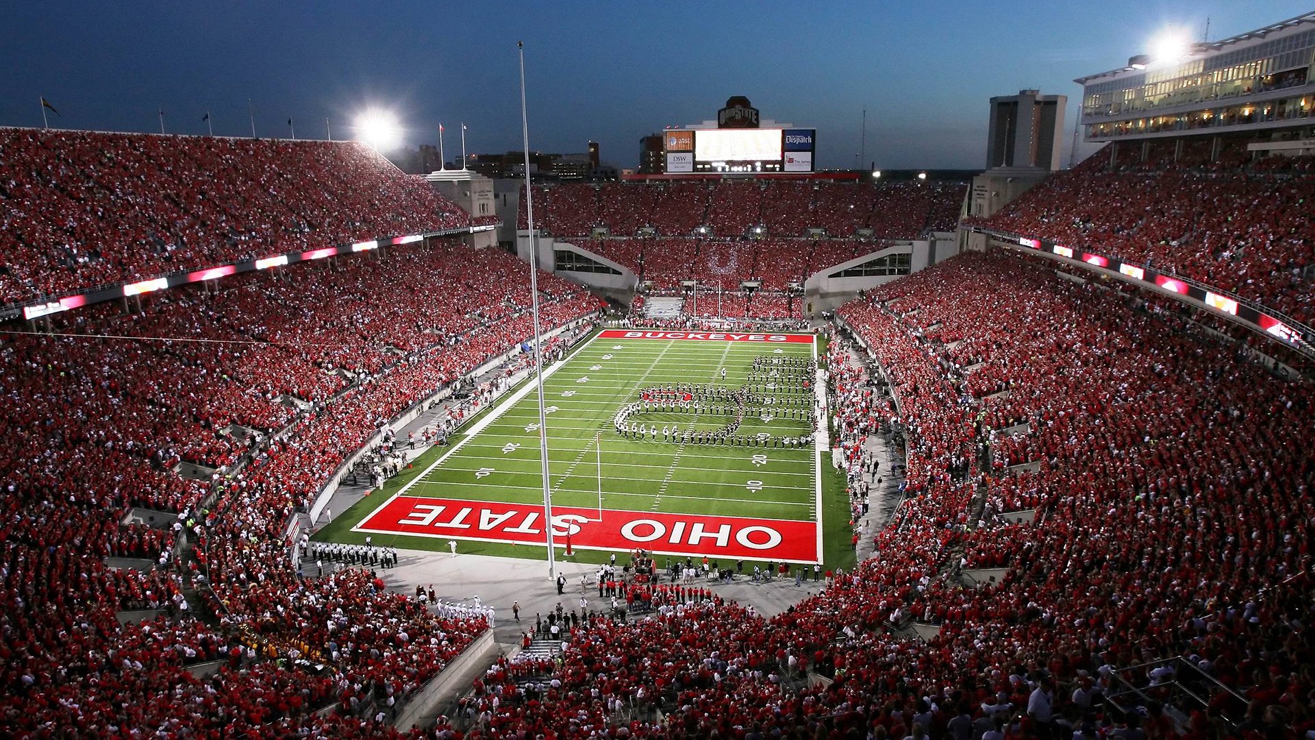 高规格裁判培训：确保比赛公平正义，裁判规范